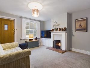 Sitting room- click for photo gallery